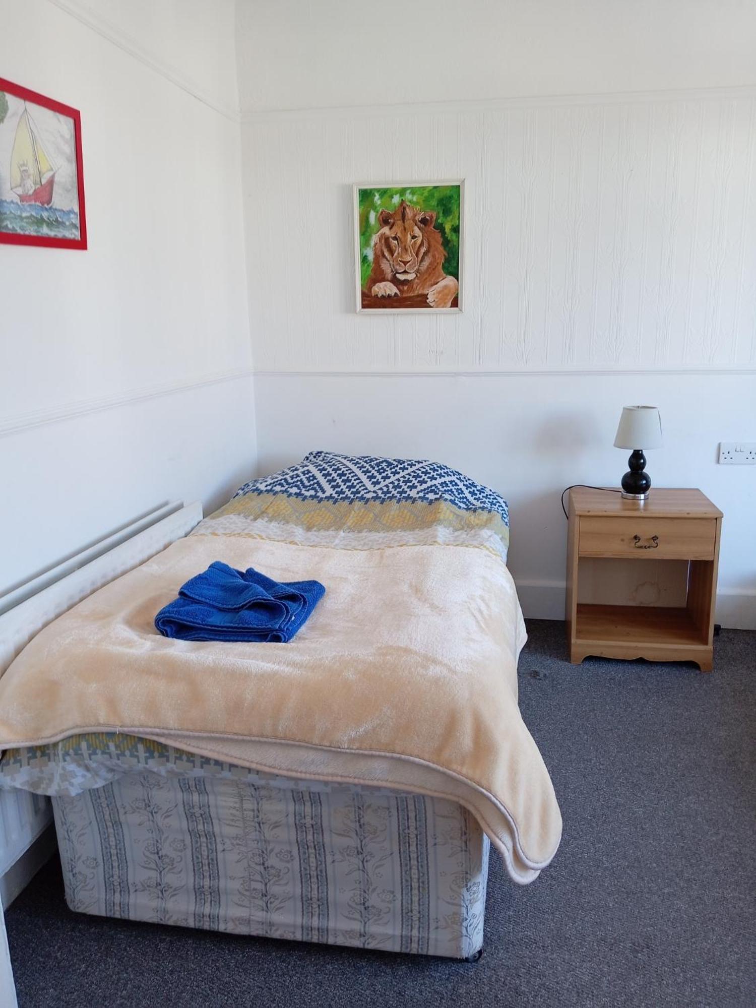 Amitie Guest House Bournemouth Bagian luar foto