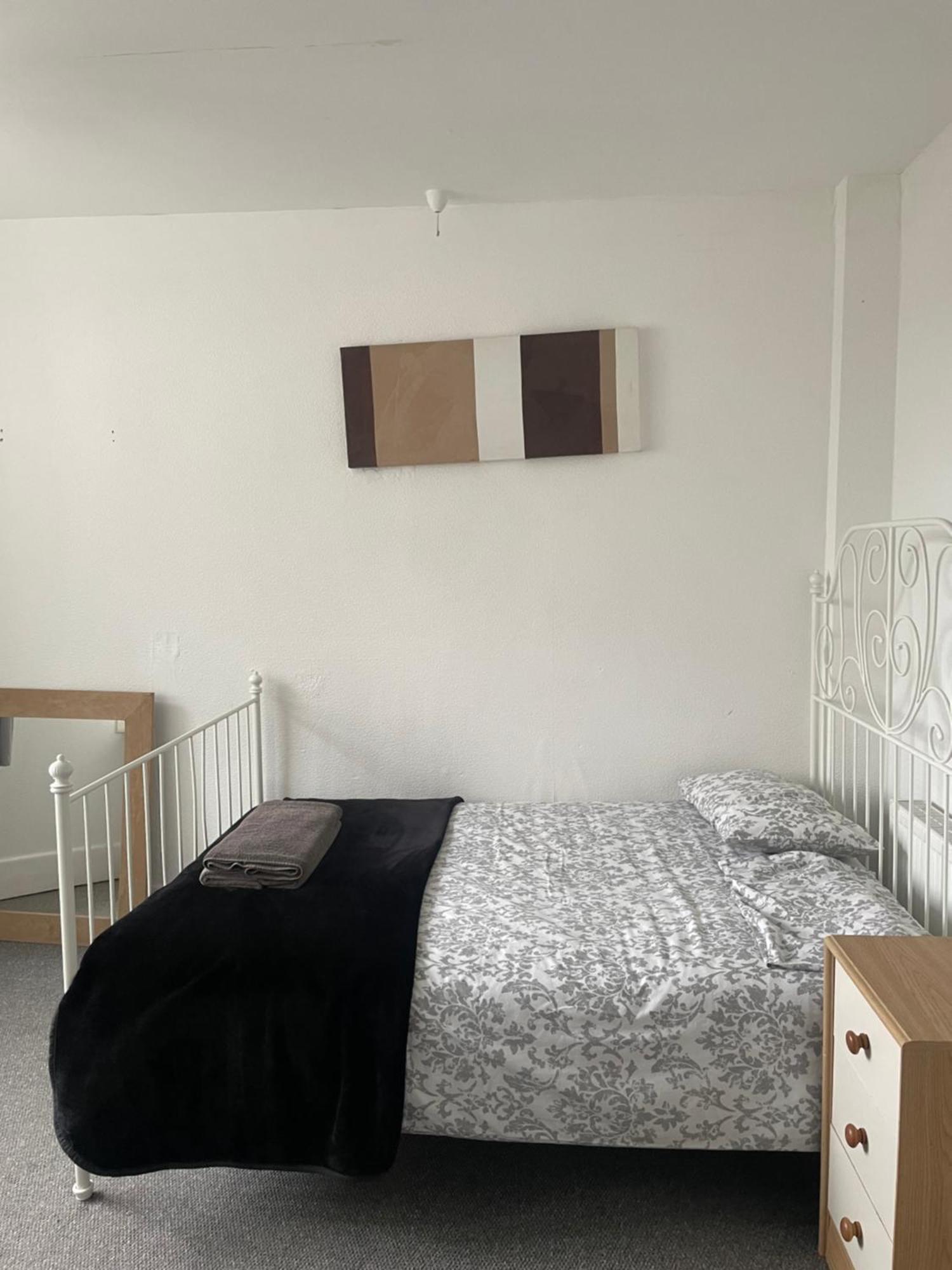 Amitie Guest House Bournemouth Bagian luar foto