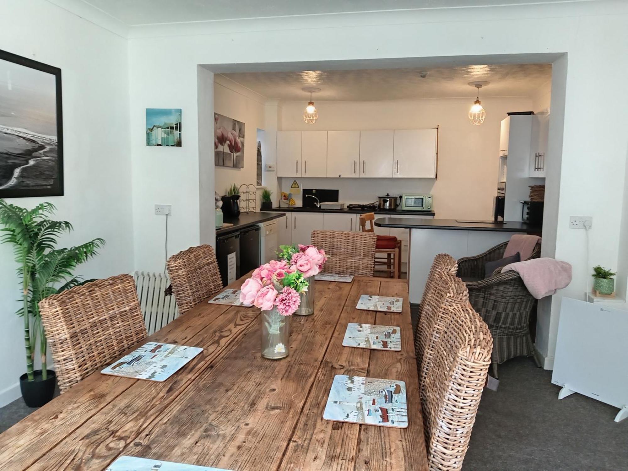 Amitie Guest House Bournemouth Bagian luar foto